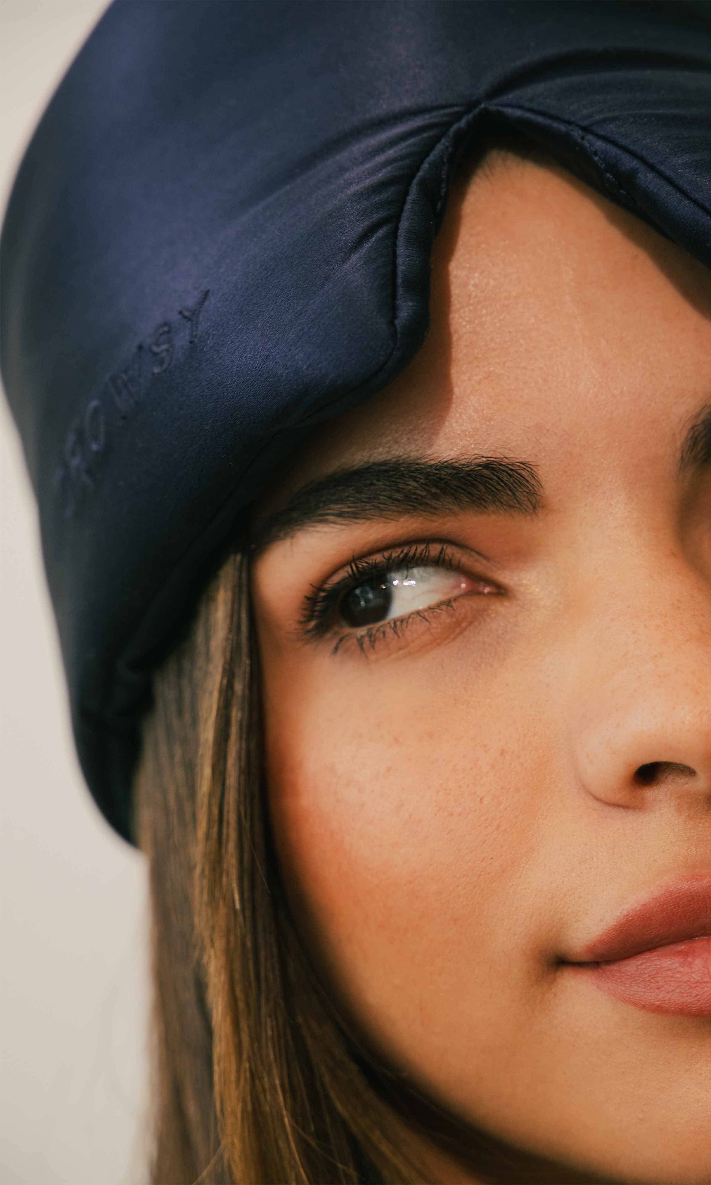 Midnight Blue Eyelash Protecting Sleep Mask